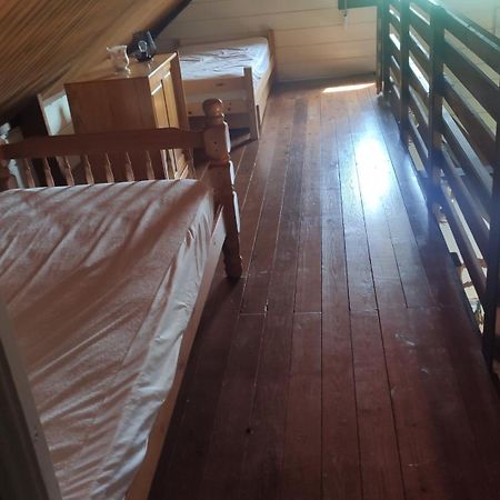 Le Petit Chalet Gapennes Екстериор снимка